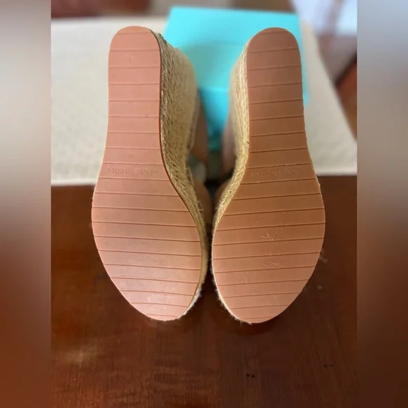 Kenneth Cole New York Olivia X Band Wedge Sz 7.5 - Picture 11 of 16